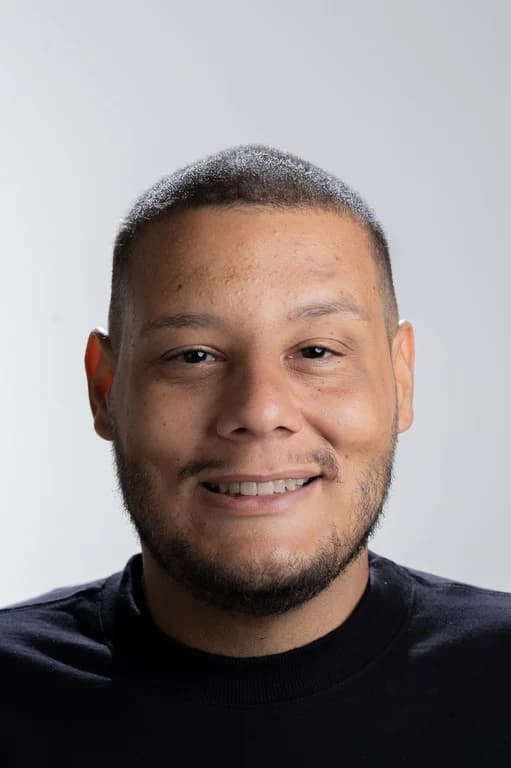 Retrato de Guima, da Biyr Studio